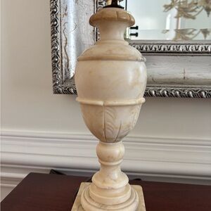 Elegant Cream Table Lamp